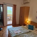 Bed & Breakfast Pansion Gaspar Biograd Na Moru