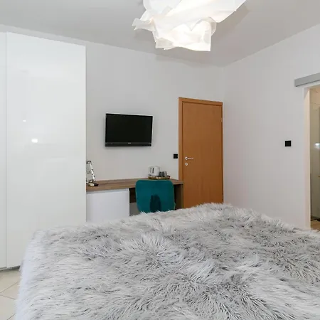 Bed & Breakfast Pansion Gaspar Biograd Na Moru