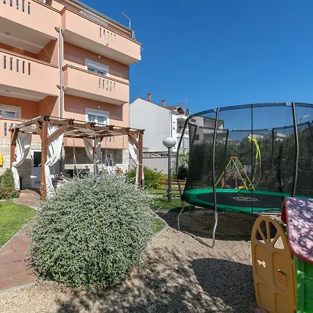 Pansion Gaspar Bed & Breakfast 3*