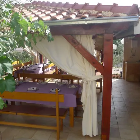 Pansion Gaspar 3* Biograd Na Moru