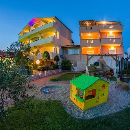Pansion Gaspar Bed & Breakfast