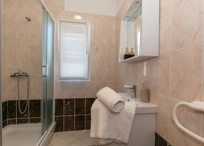 Pansion Gaspar Bed & Breakfast 3*