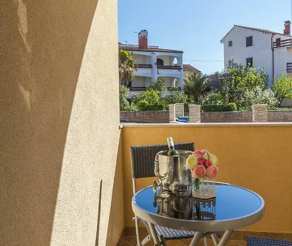 Pansion Gaspar Biograd Na Moru