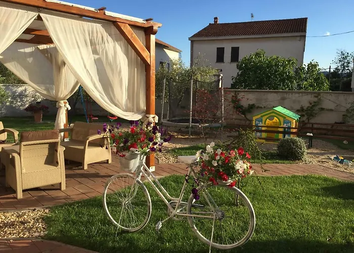 Bed & Breakfast Pansion Gaspar Biograd Na Moru