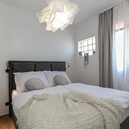 Pansion Gaspar Bed and Breakfast Biograd Na Moru