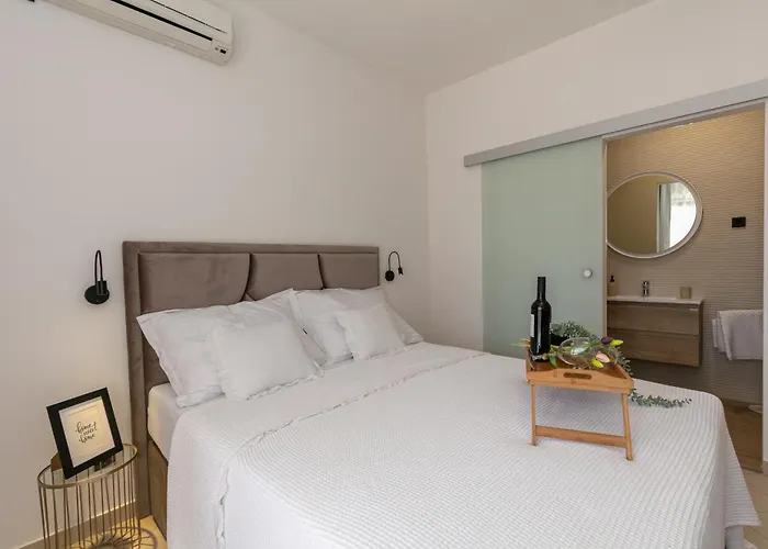 Bed & Breakfast Pansion Gaspar Biograd Na Moru