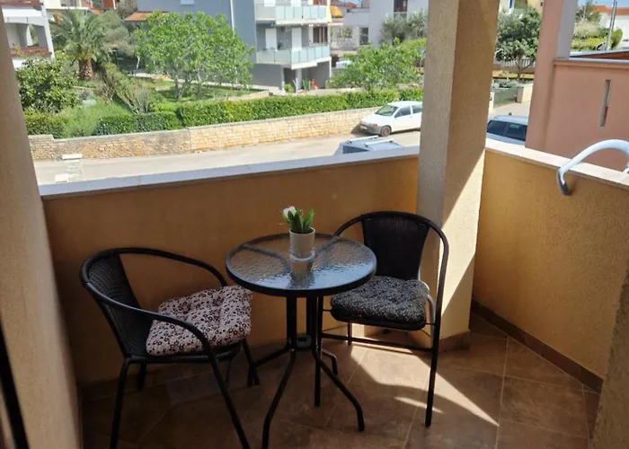 Pansion Gaspar Biograd Na Moru